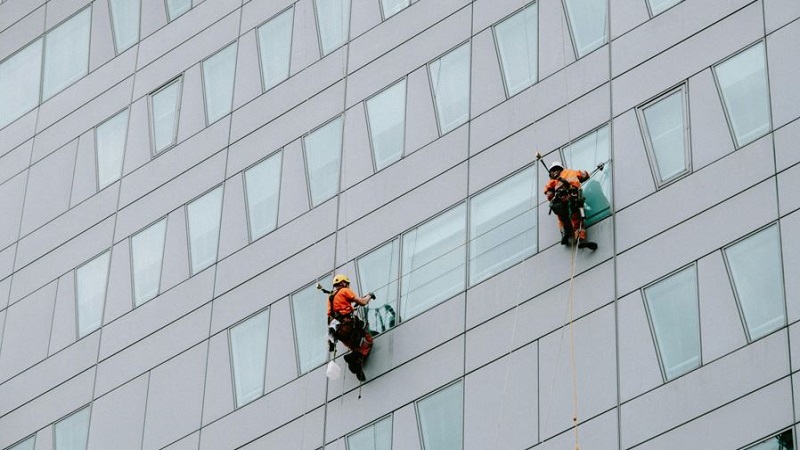 What Are The Risks Of Working At Heights?